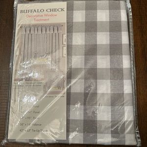 Buffalo Check Decorative Window Treatment